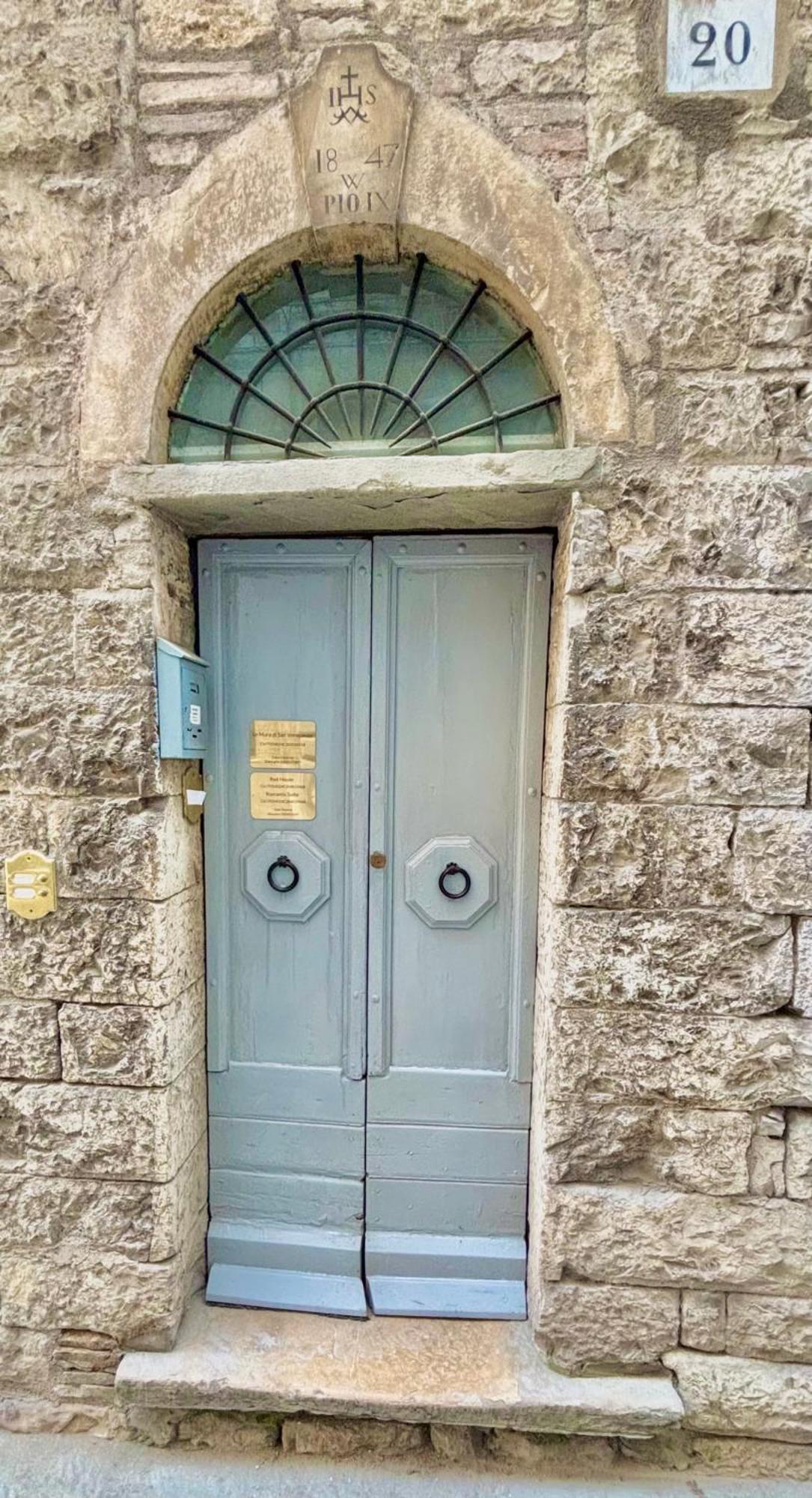 Ferienwohnung Red House Gubbio Exterior foto